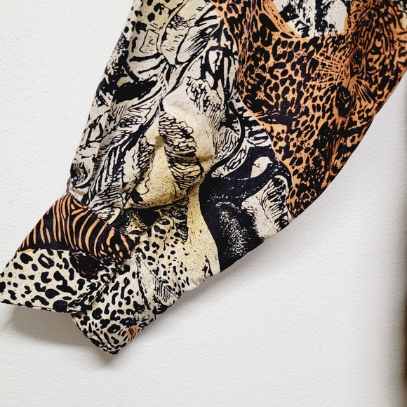 Vintage Silk Club Shirt Animal African Zoo Print Button Up Long Sleeve size S/M - Picture 7 of 13